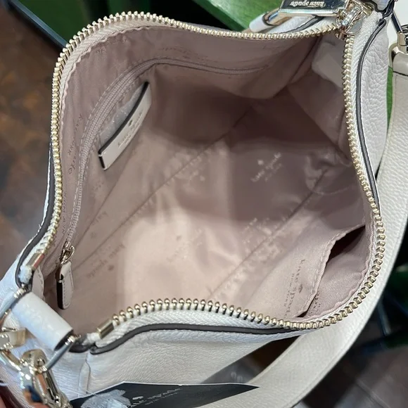 Kate Spade Rosie Shoulder Bag With Tech Attachment AirPod 
Parchment 
NWT - Picture 15 of 16